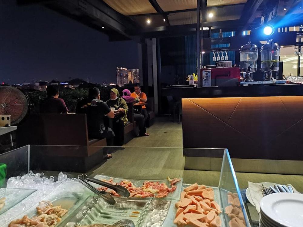 Pasar Baru Square Hotel Bandung Exterior foto