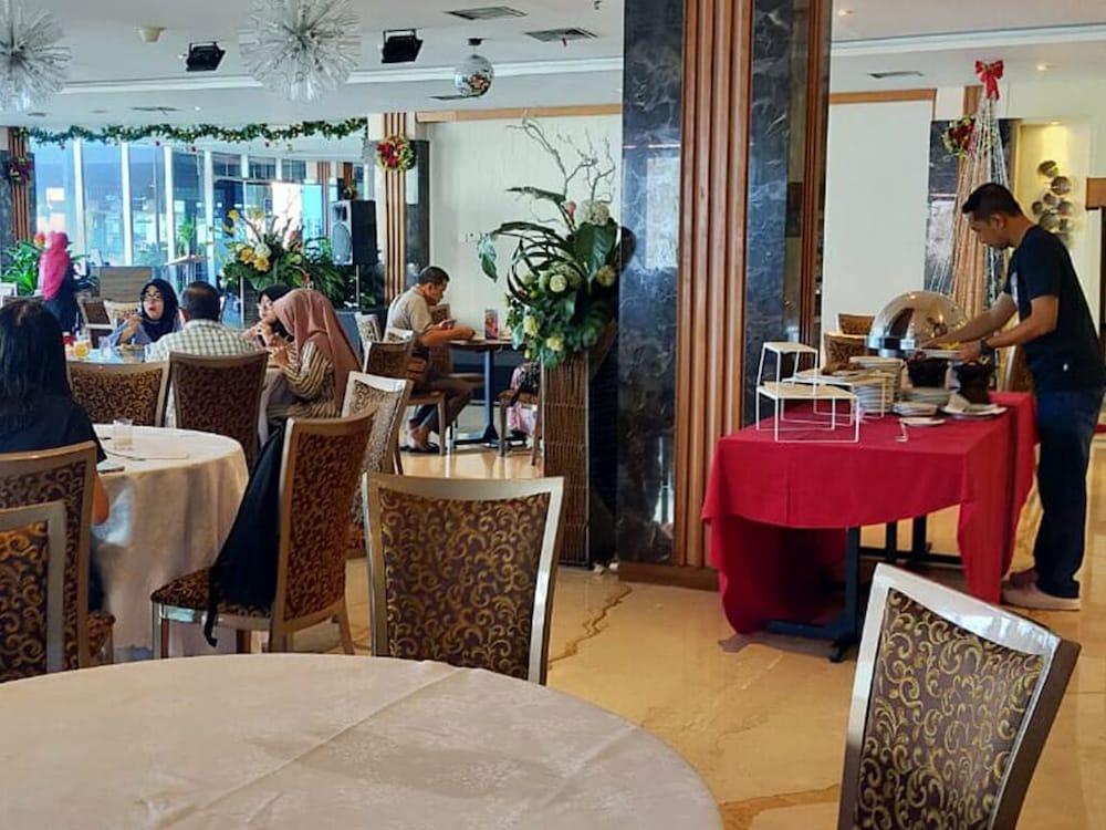 Pasar Baru Square Hotel Bandung Exterior foto