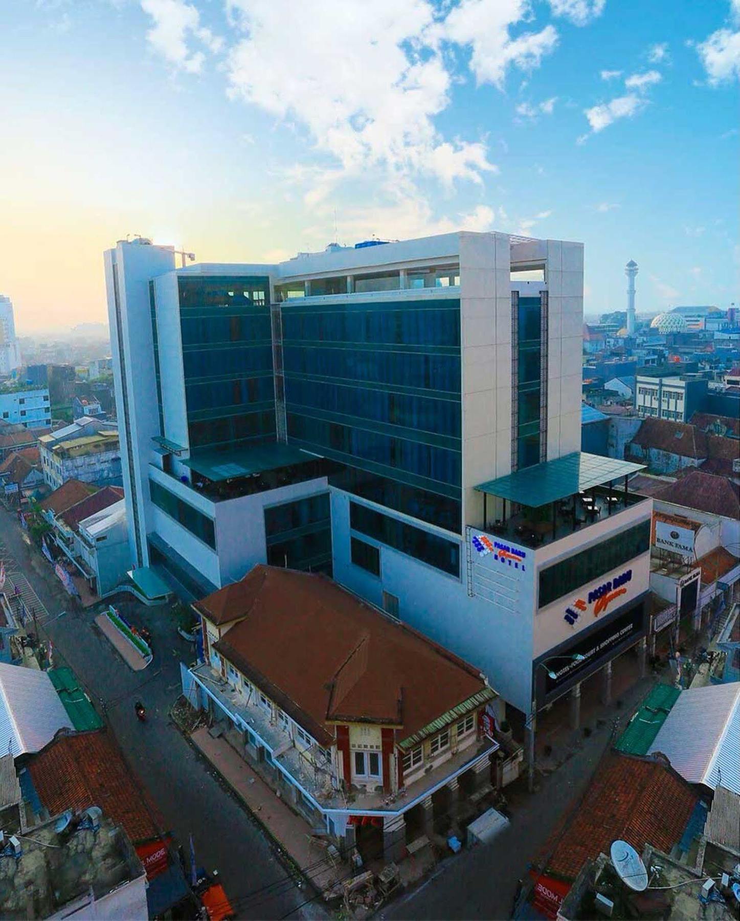 Pasar Baru Square Hotel Bandung Exterior foto