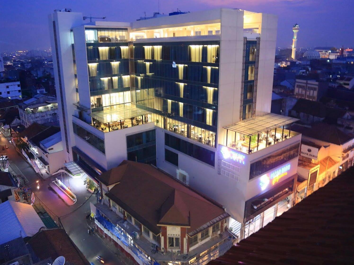 Pasar Baru Square Hotel Bandung Exterior foto